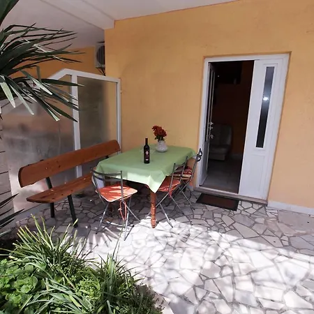 Banana Guest house